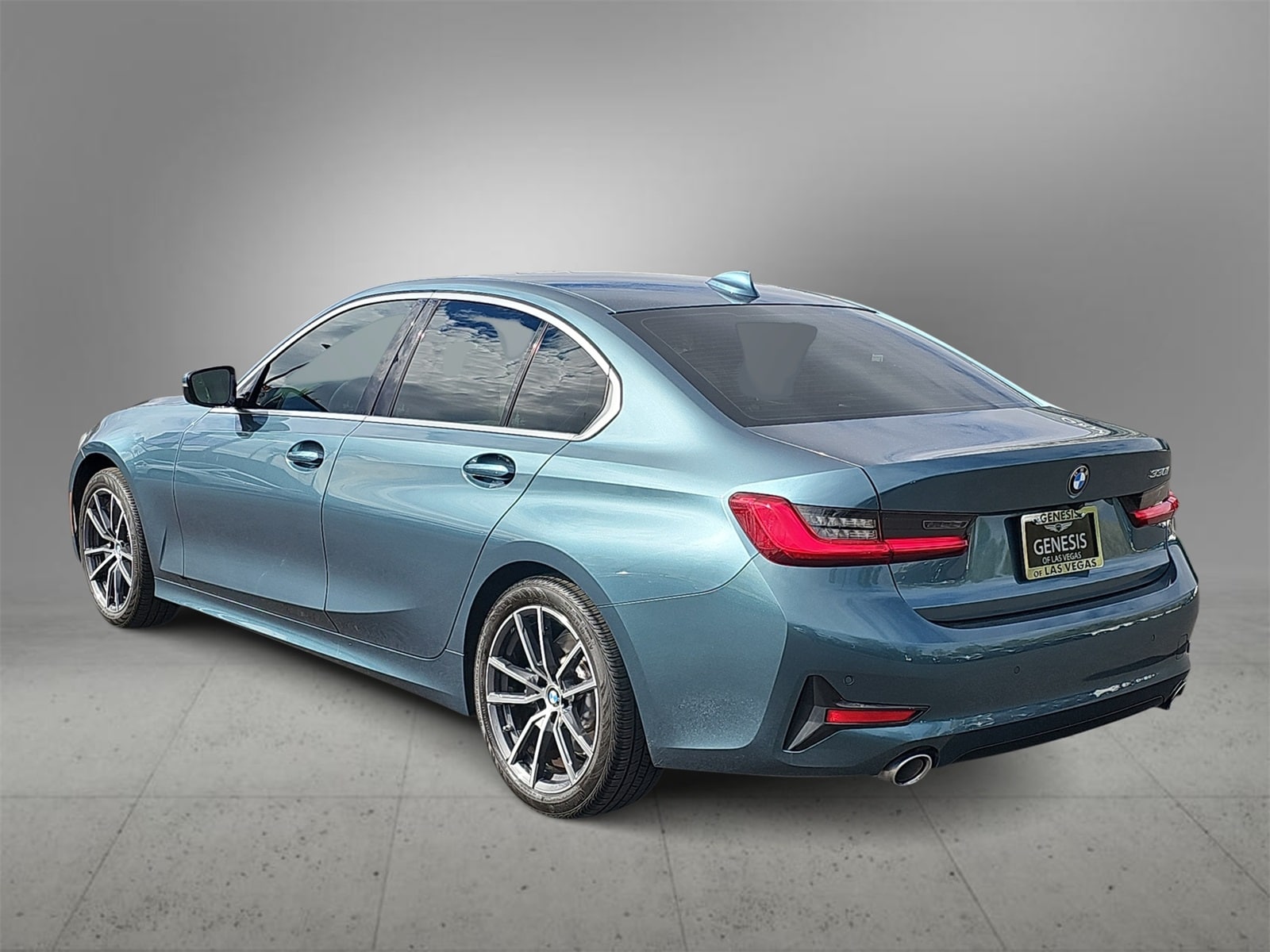 Thumbnail: 2021 BMW 3 Series - 6