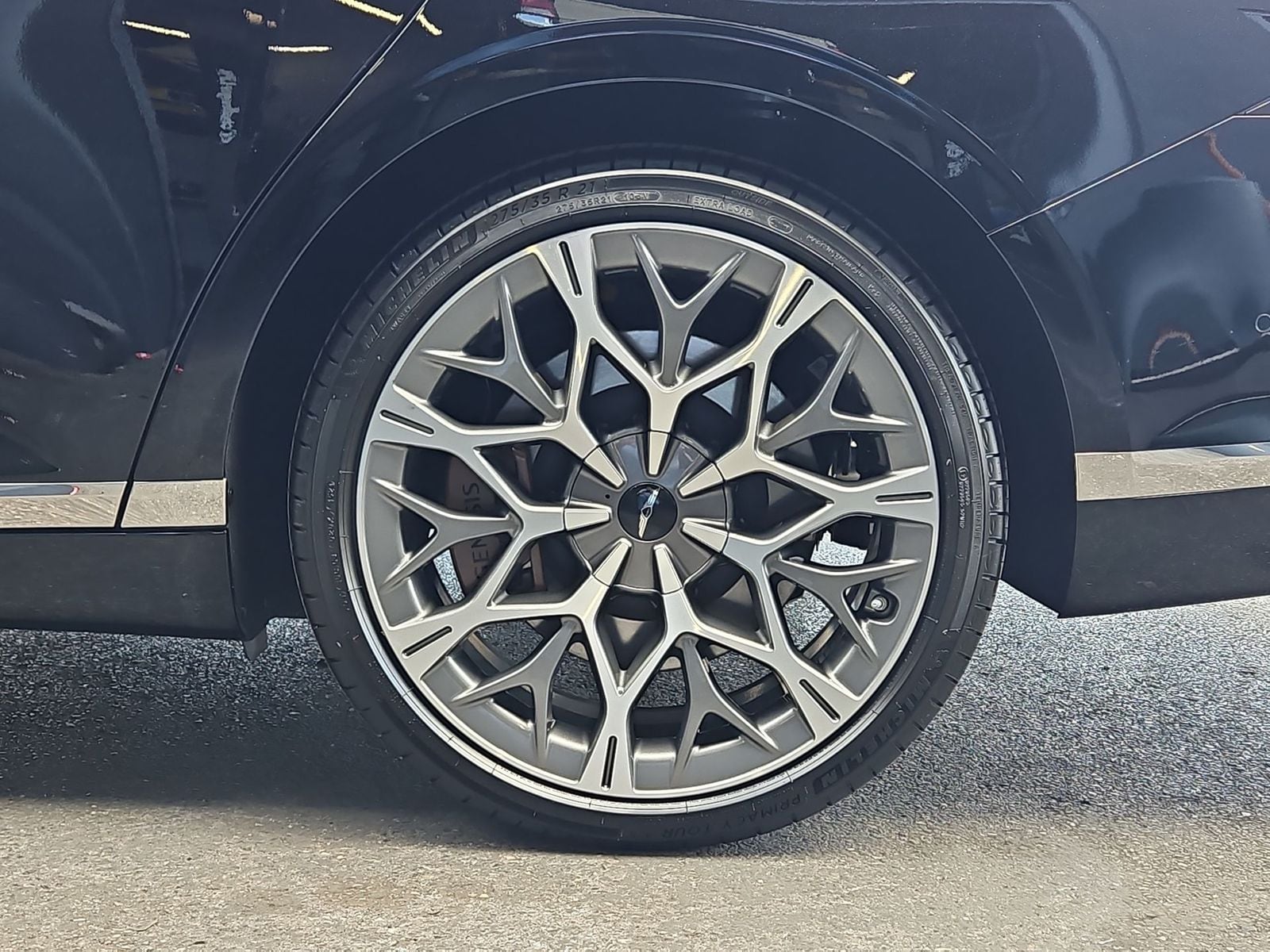 Thumbnail: 2025 Genesis G90 - 12