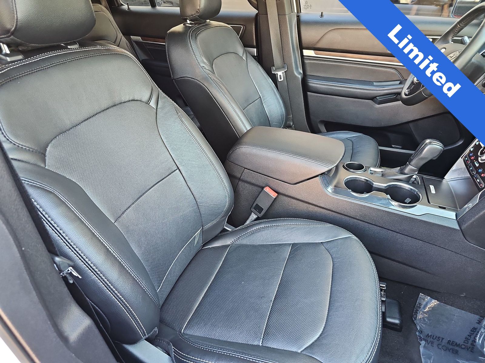 Thumbnail: 2019 Ford Explorer - 17