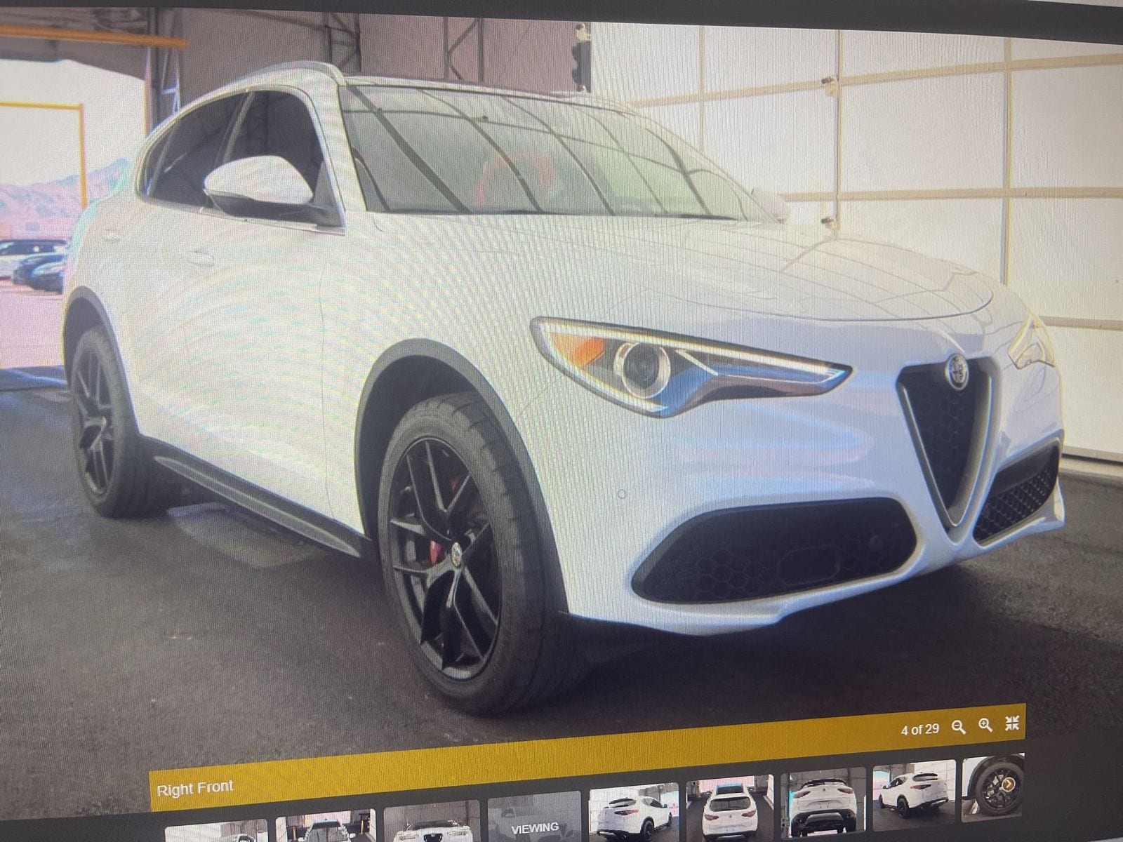 Thumbnail: 2019 Alfa Romeo Stelvio - 3