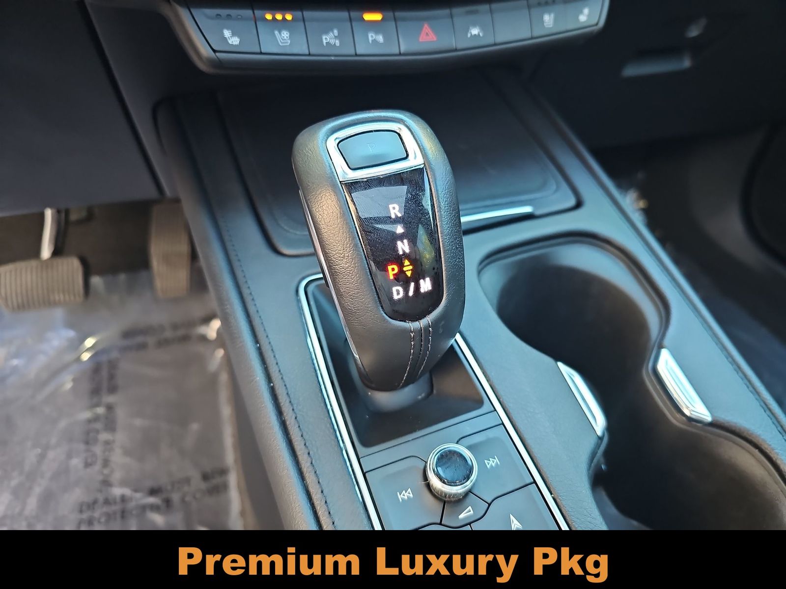 Thumbnail: 2019 Cadillac XT4 - 21