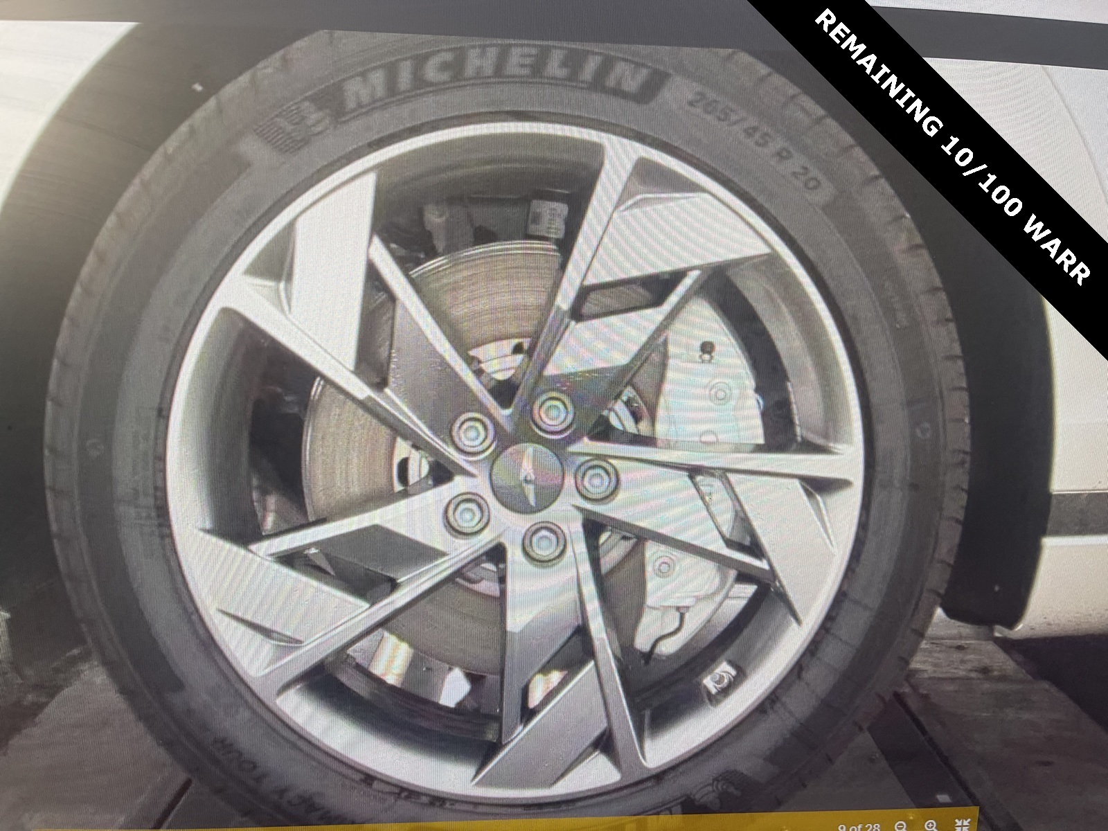 Thumbnail: 2025 Genesis GV70 - 8