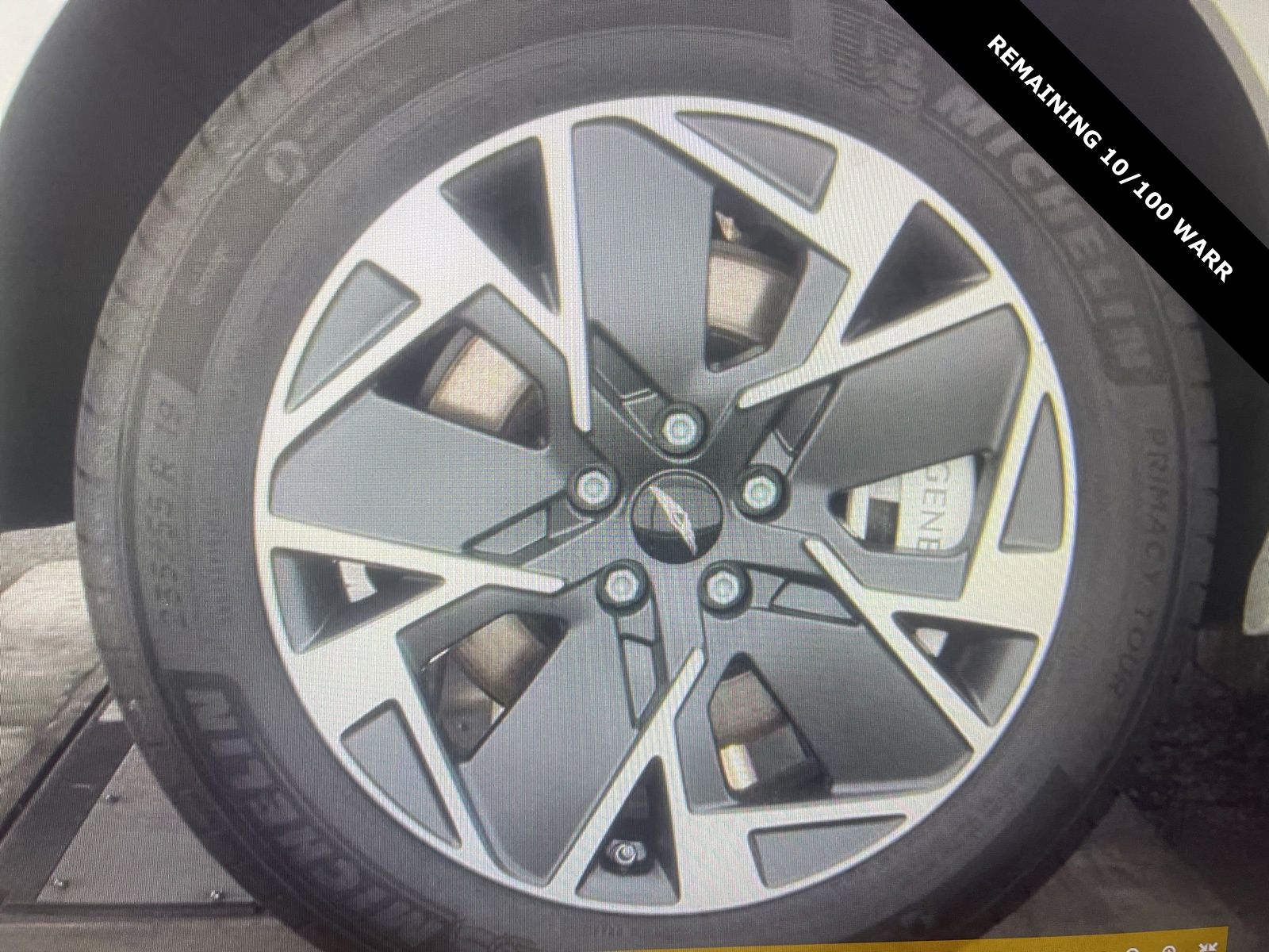 Thumbnail: 2026 Genesis GV70 - 9