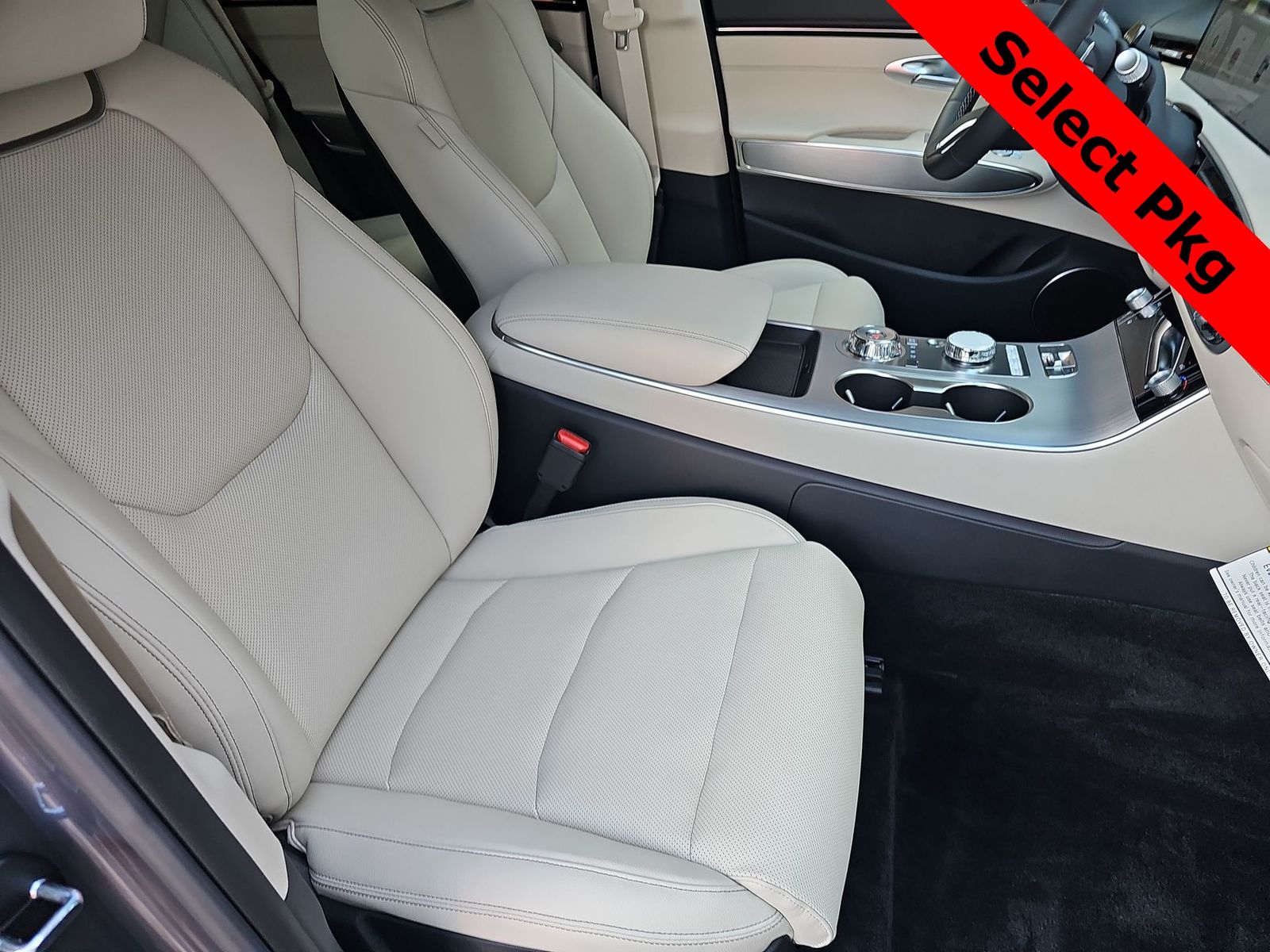 Thumbnail: 2026 Genesis GV70 - 18