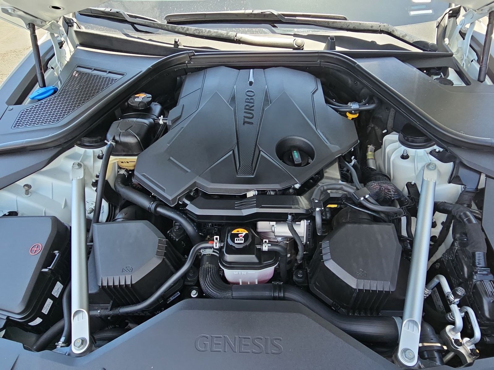 Thumbnail: 2024 Genesis G80 - 14