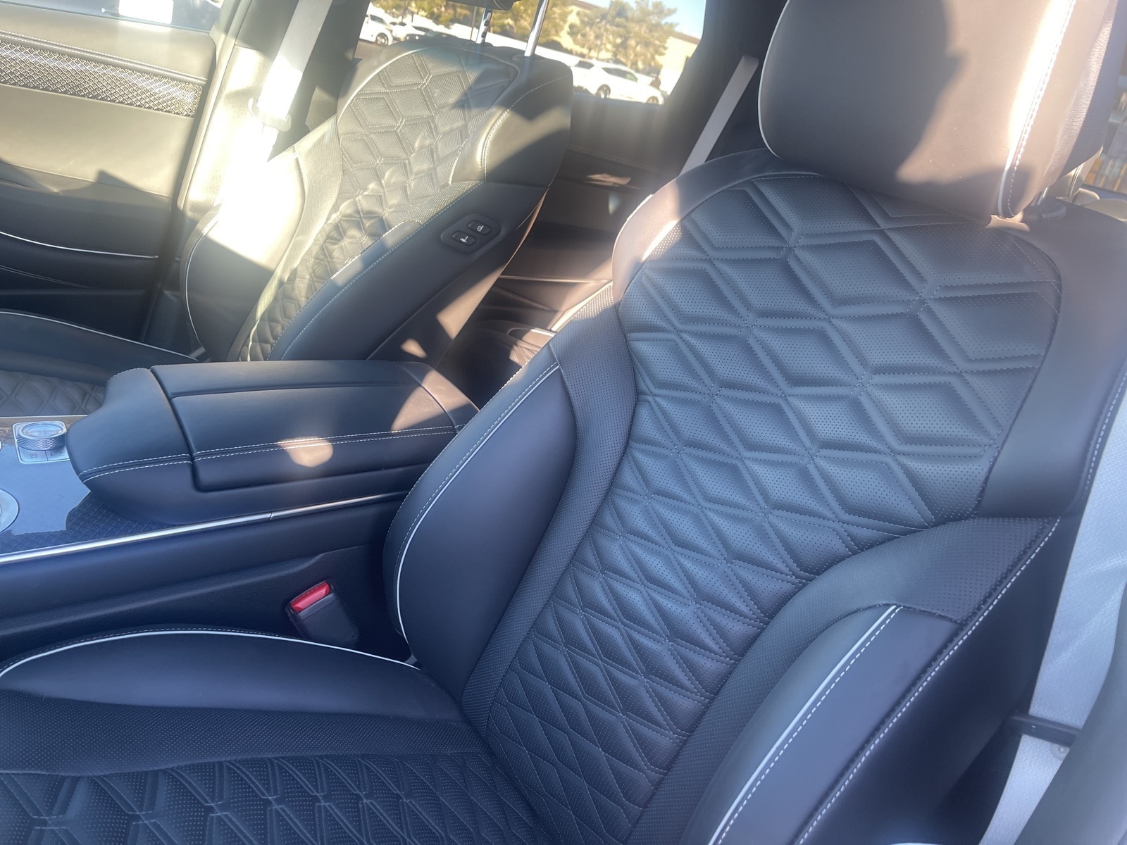 Thumbnail: 2025 Genesis GV80 - 11