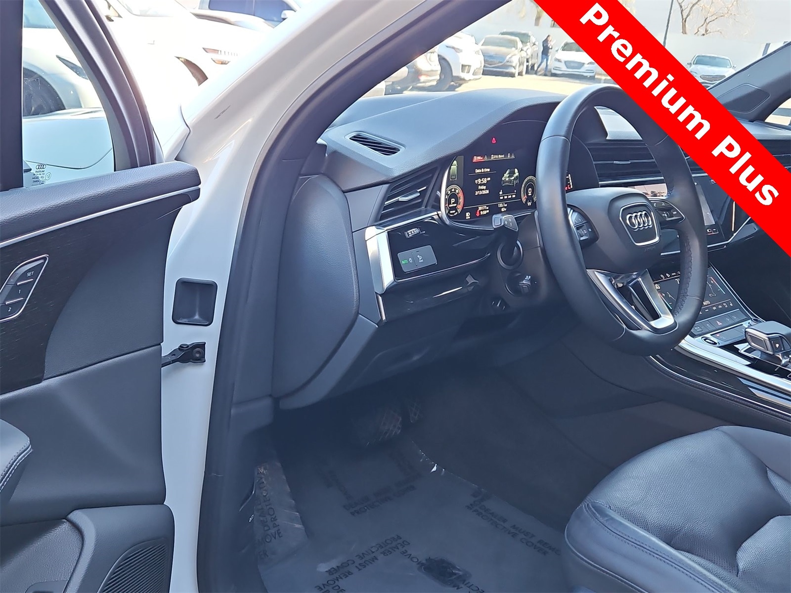 Thumbnail: 2021 Audi Q7 - 10