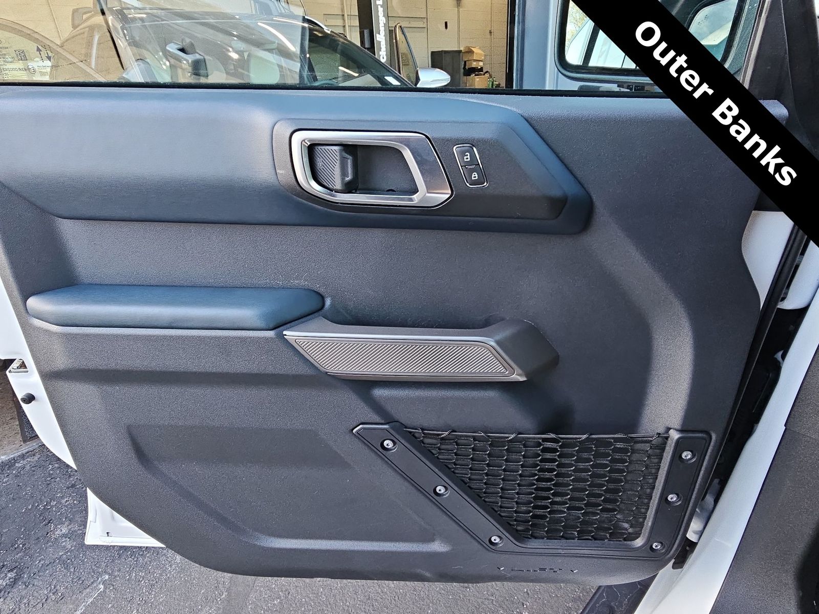 Thumbnail: 2023 Ford Bronco - 28