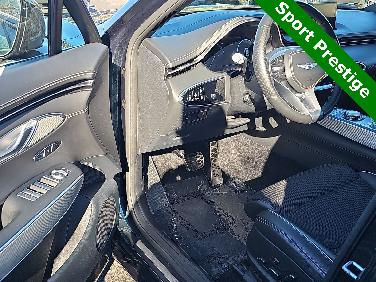 Thumbnail: 2023 Genesis GV70 - 10