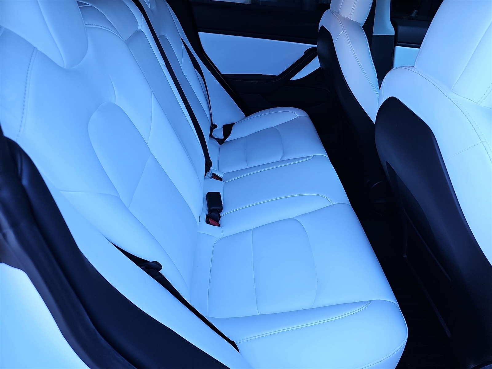 Thumbnail: 2021 Tesla Model 3 - 17