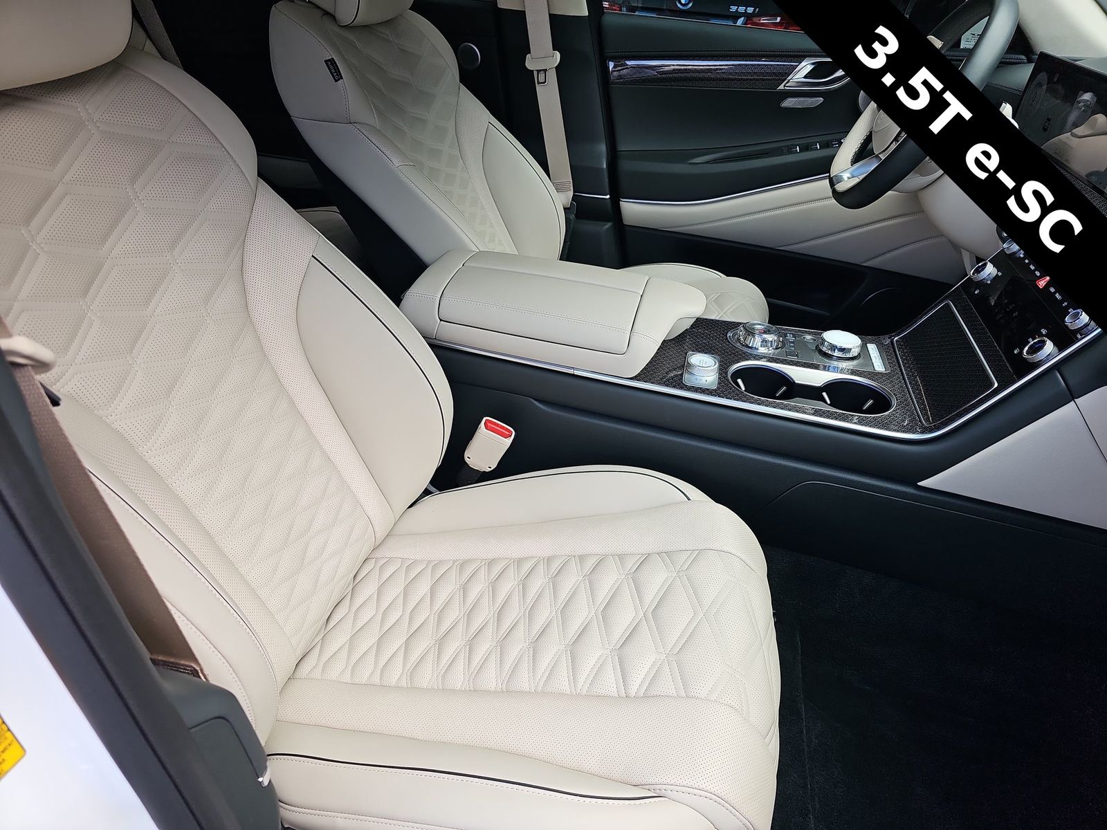 Thumbnail: 2026 Genesis GV80 - 18