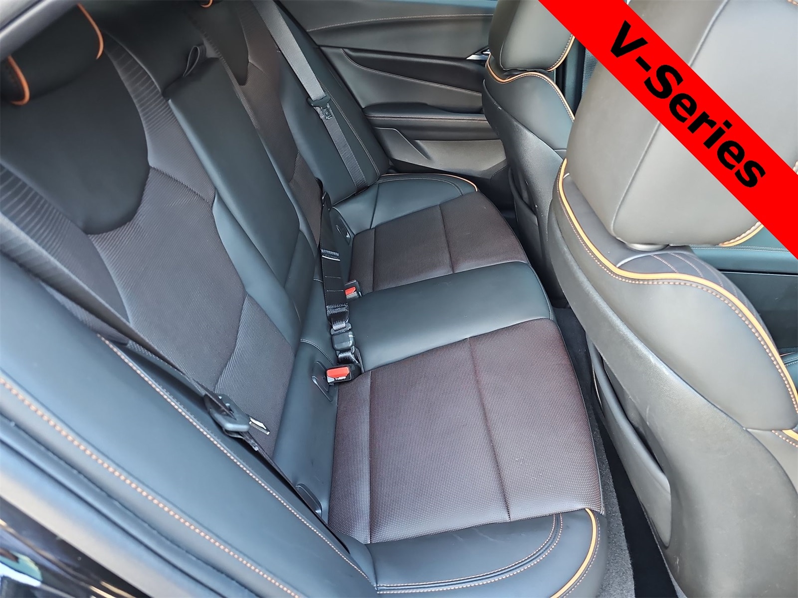 Thumbnail: 2024 Cadillac CT4 - 17