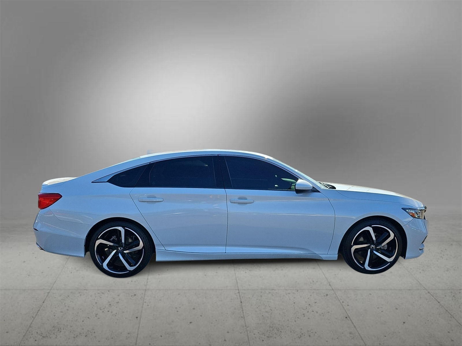 Thumbnail: 2020 Honda Accord - 9