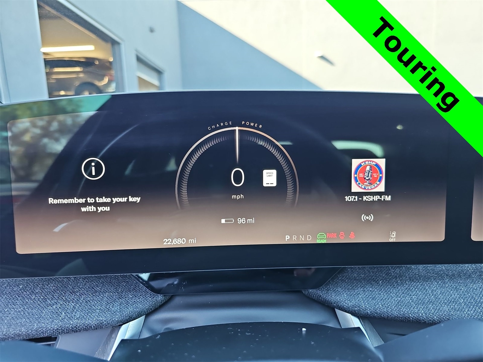 Thumbnail: 2024 Lucid Air - 22