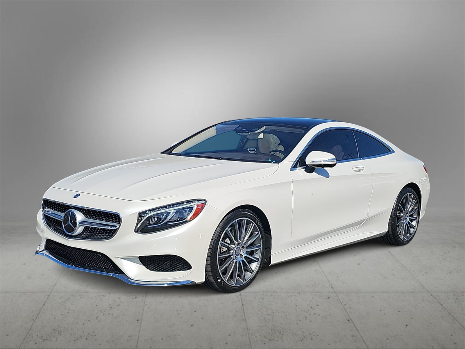 Thumbnail: 2015 Mercedes-Benz S-Class - 4
