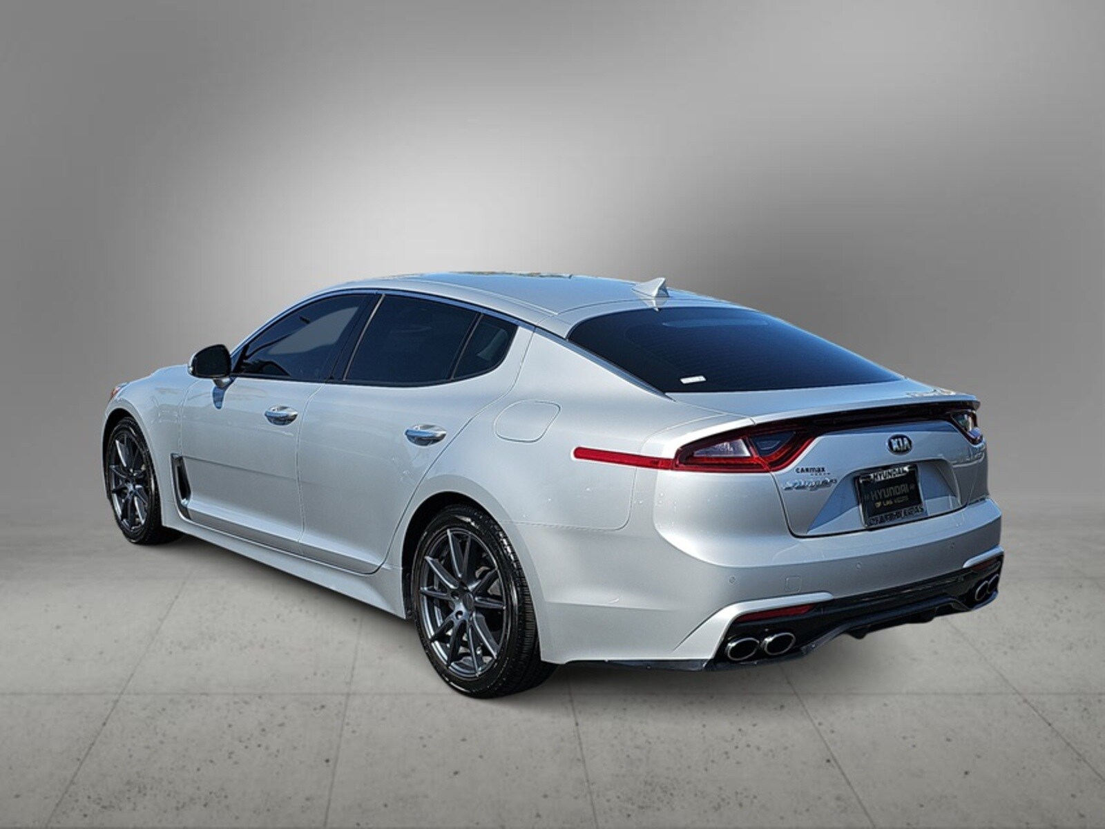 Thumbnail: 2018 Kia Stinger - 7
