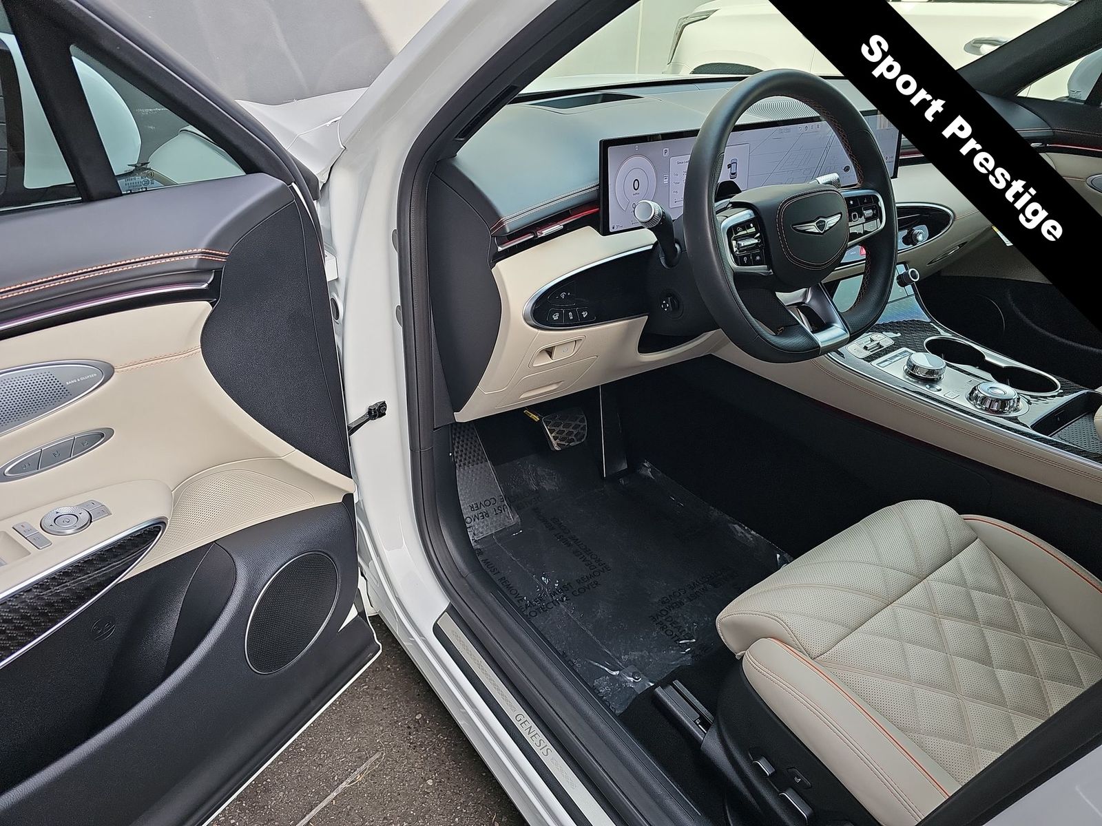 Thumbnail: 2026 Genesis GV70 - 10