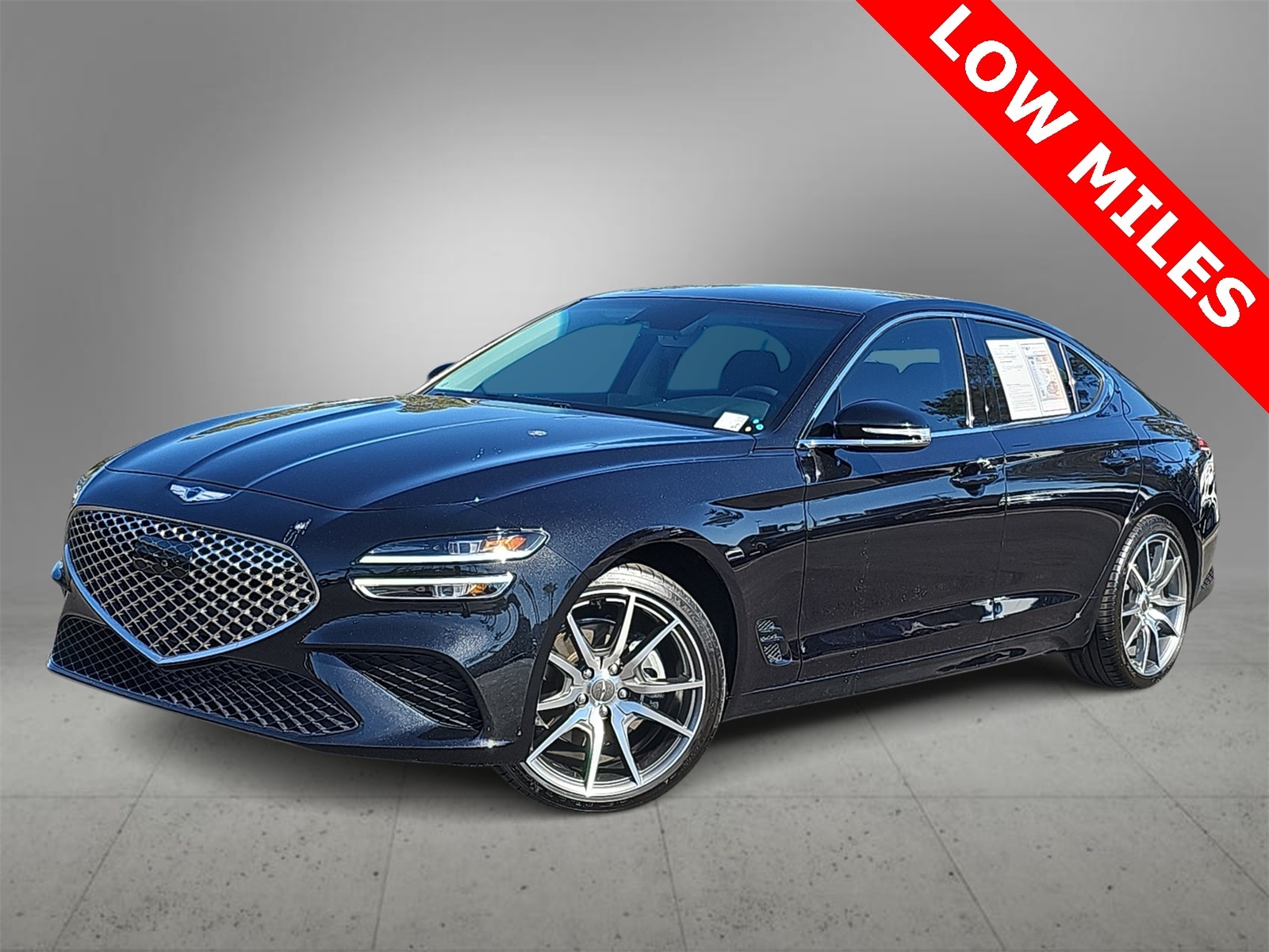 Thumbnail: 2023 Genesis G70 - 1