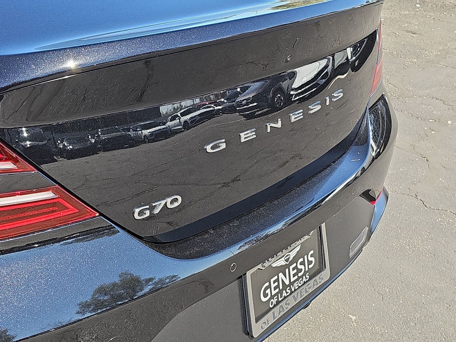Thumbnail: 2025 Genesis G70 - 12
