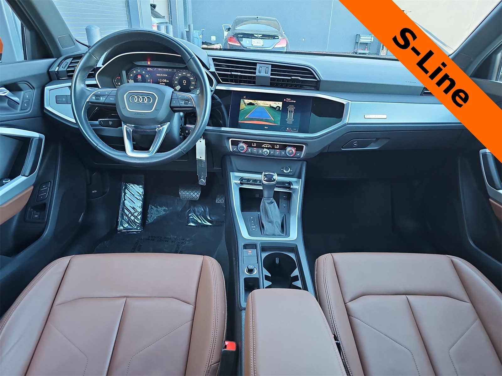 Thumbnail: 2022 Audi Q3 - 14