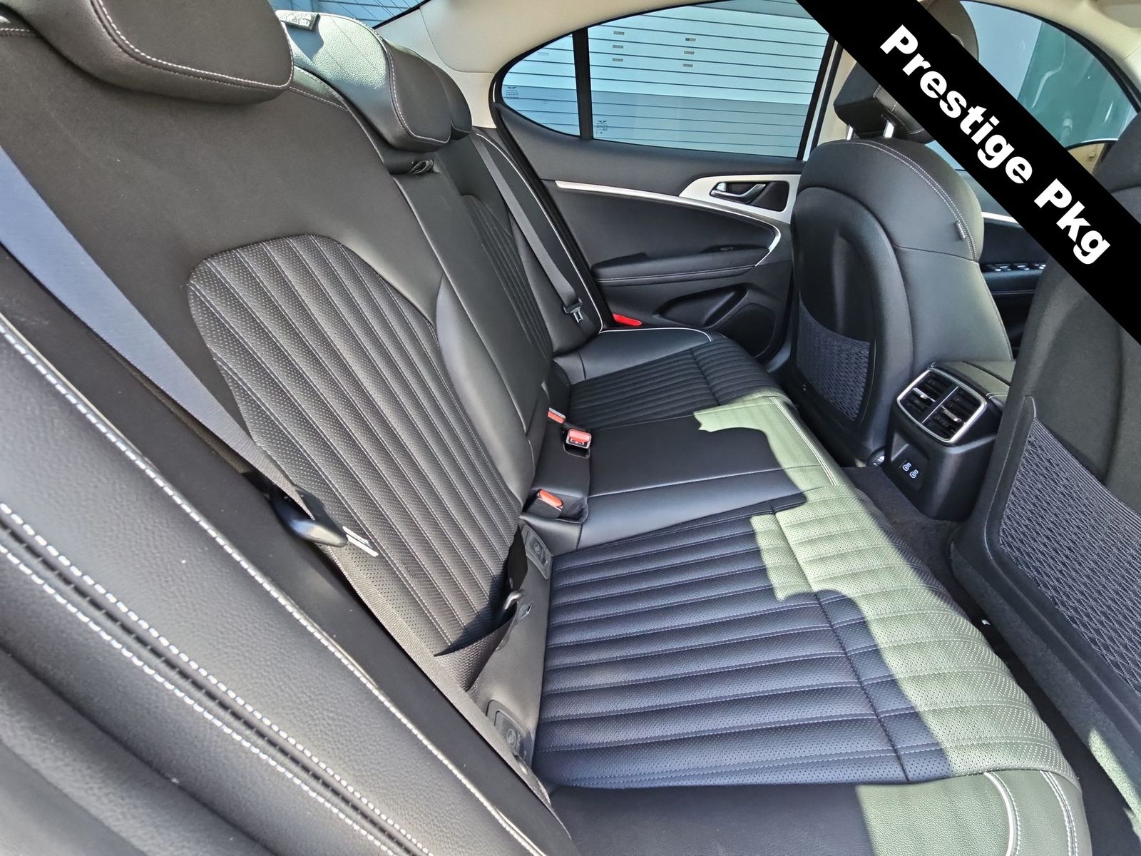 Thumbnail: 2026 Genesis G70 - 17