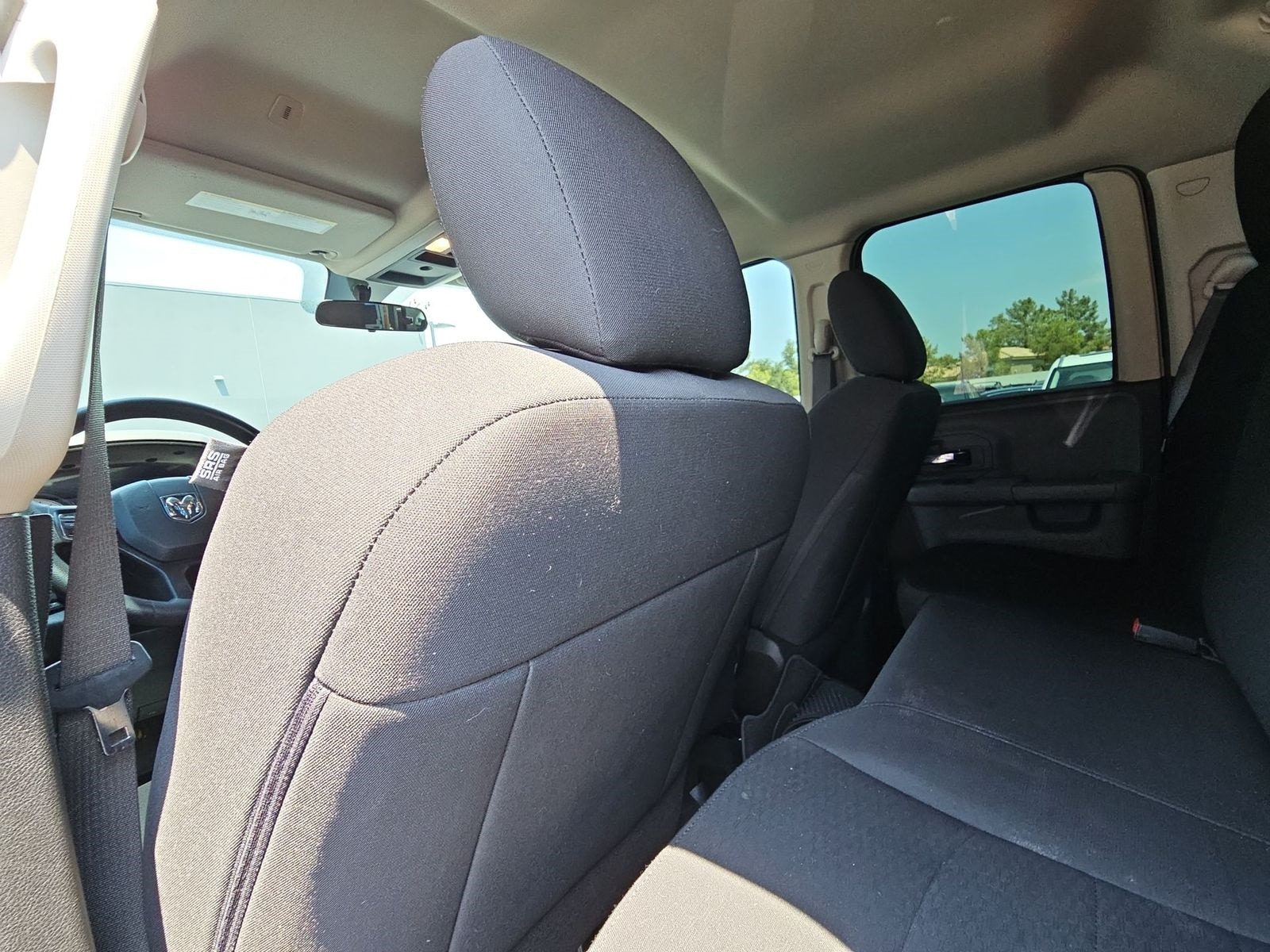 Thumbnail: 2020 RAM 1500 Classic - 17