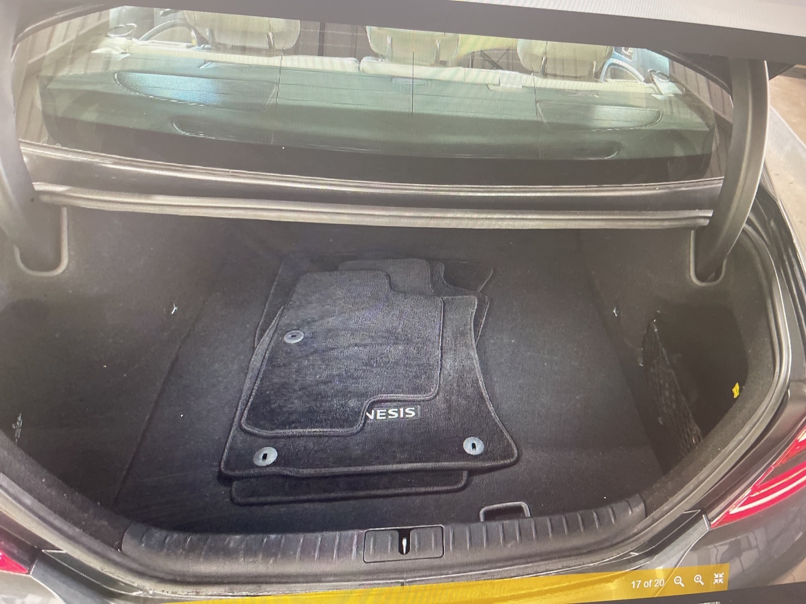 Thumbnail: 2023 Genesis G70 - 15