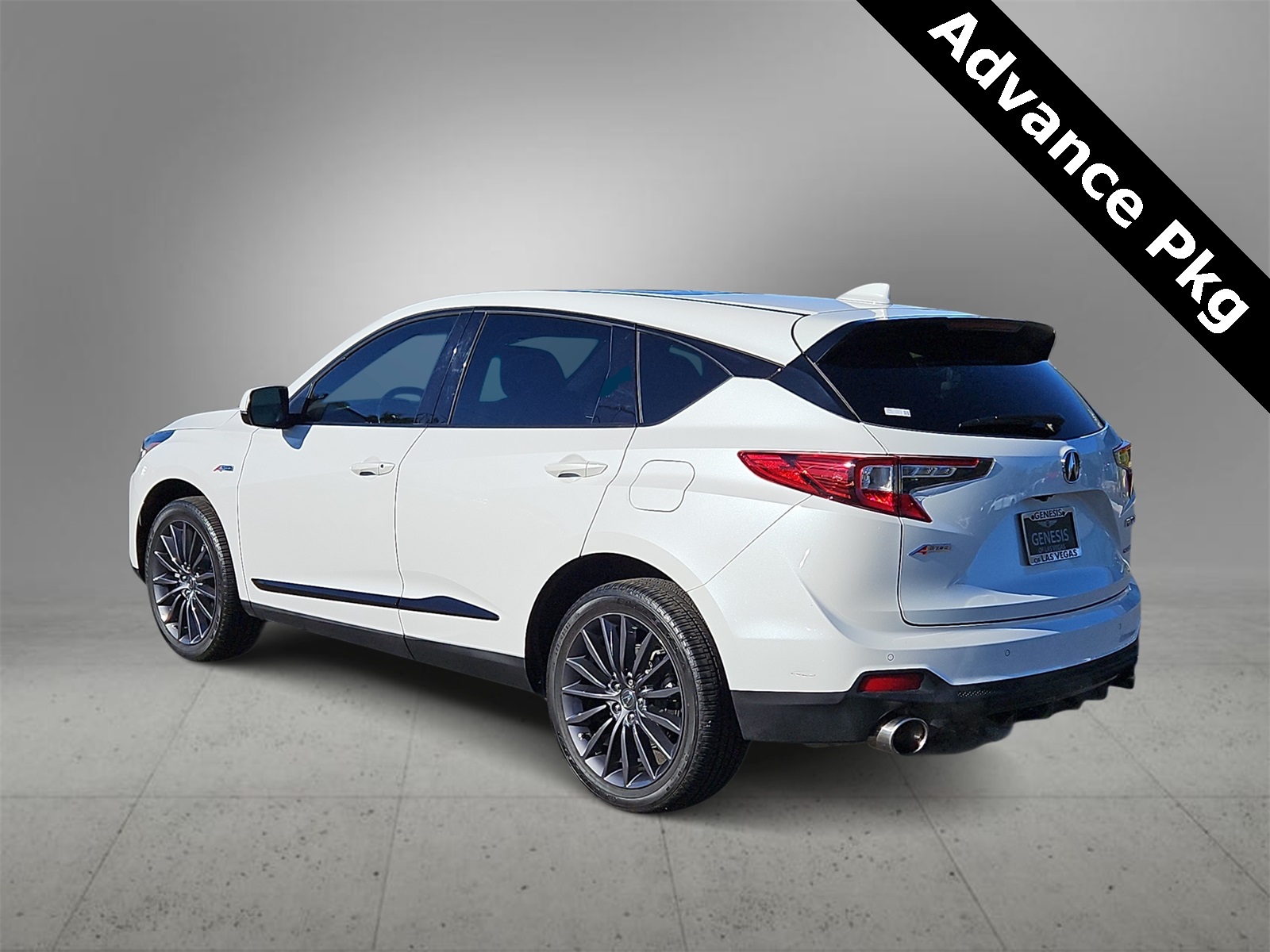 Thumbnail: 2022 Acura RDX - 6