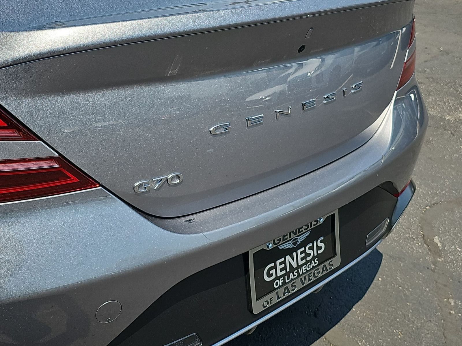 Thumbnail: 2025 Genesis G70 - 12