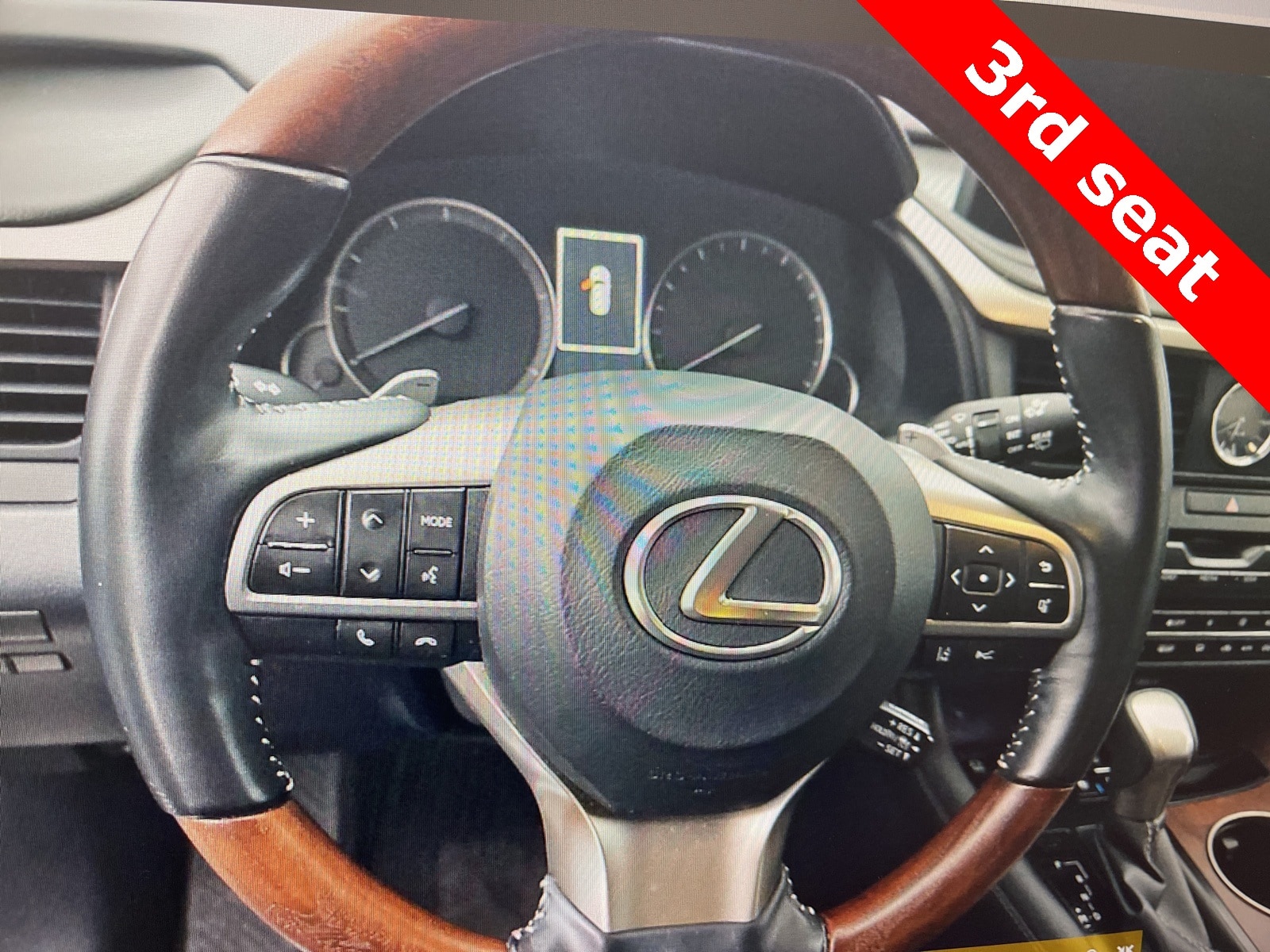 Thumbnail: 2022 Lexus RX - 8