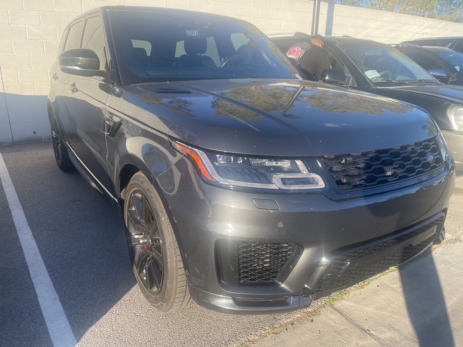 Thumbnail: 2019 Land Rover Range Rover Sport - 3