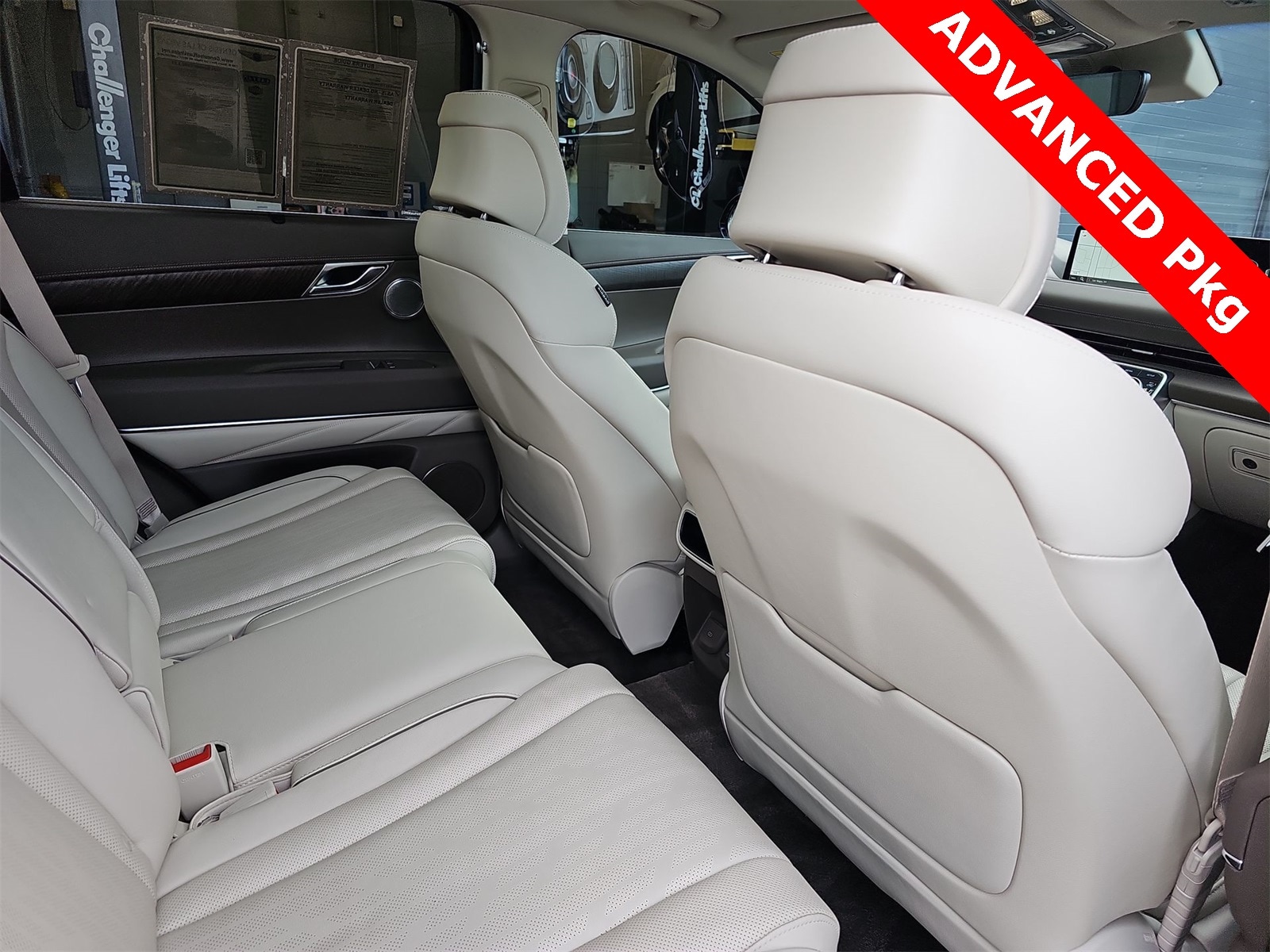 Thumbnail: 2024 Genesis GV80 - 16