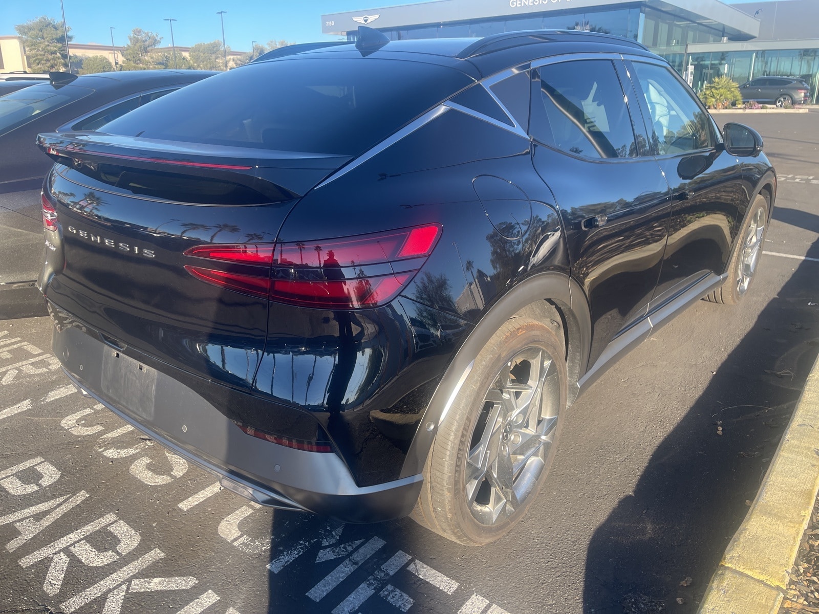 Thumbnail: 2023 Genesis GV60 - 8