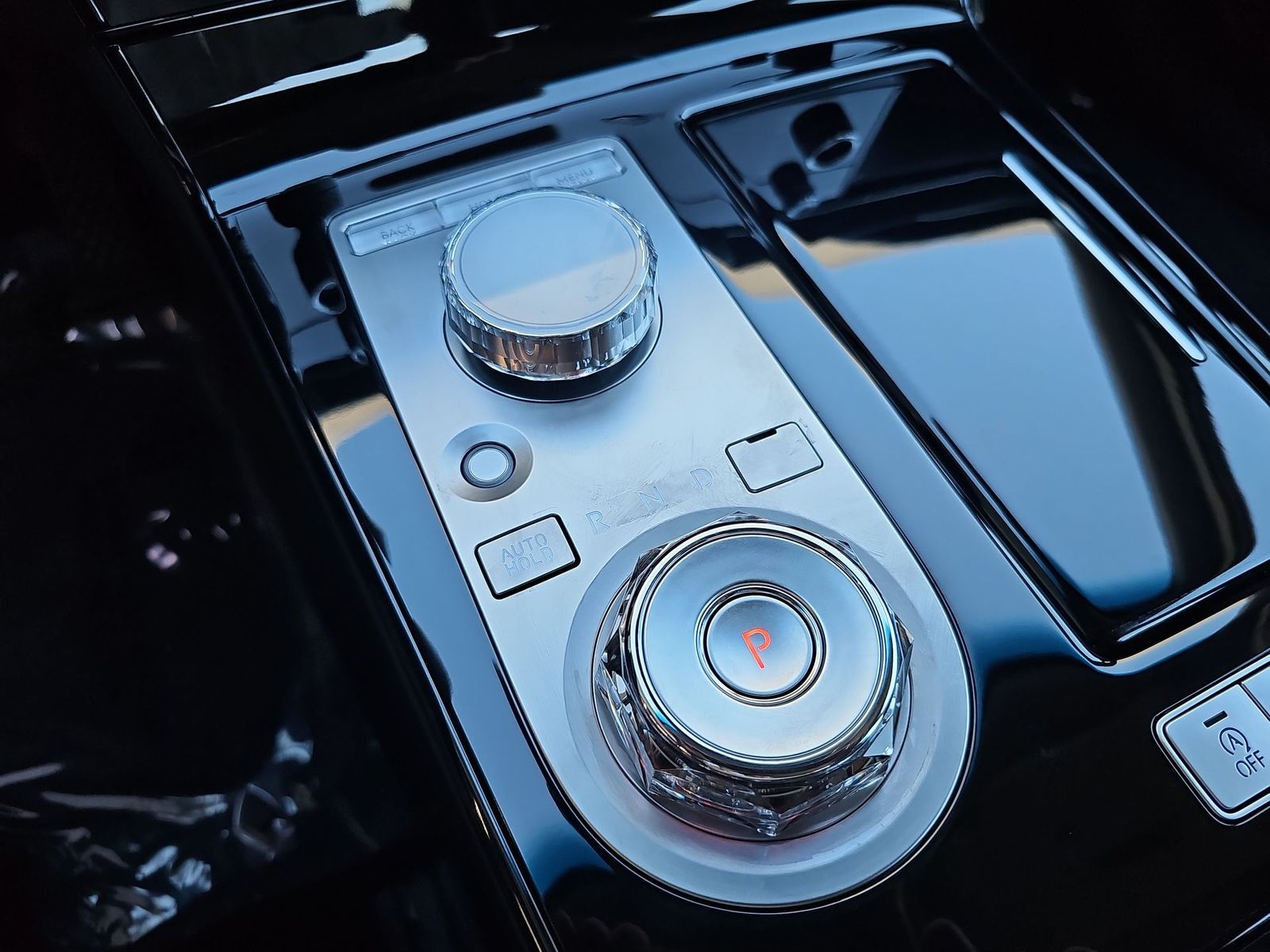 Thumbnail: 2026 Genesis G80 - 21