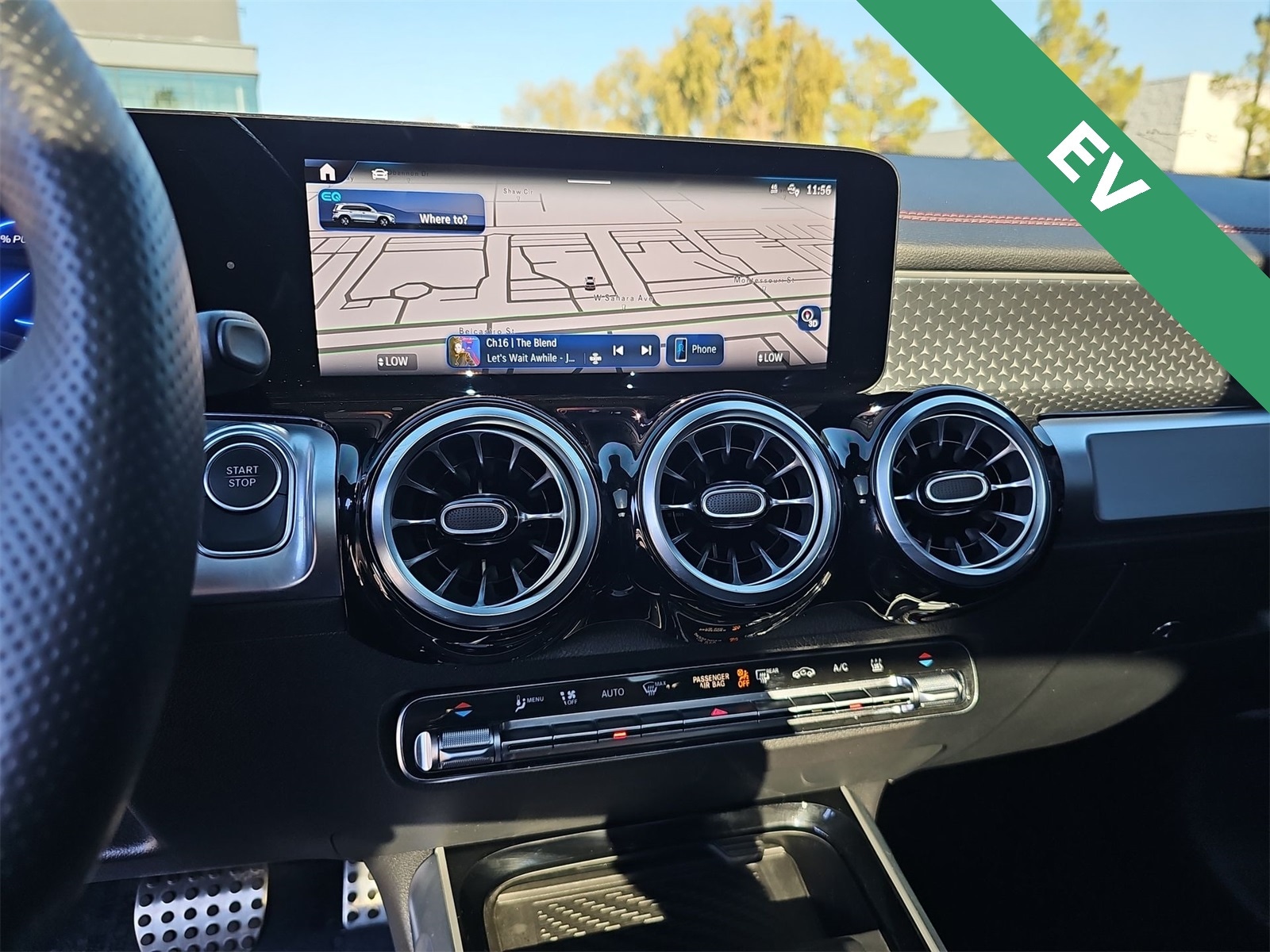 Thumbnail: 2024 Mercedes-Benz EQB - 20