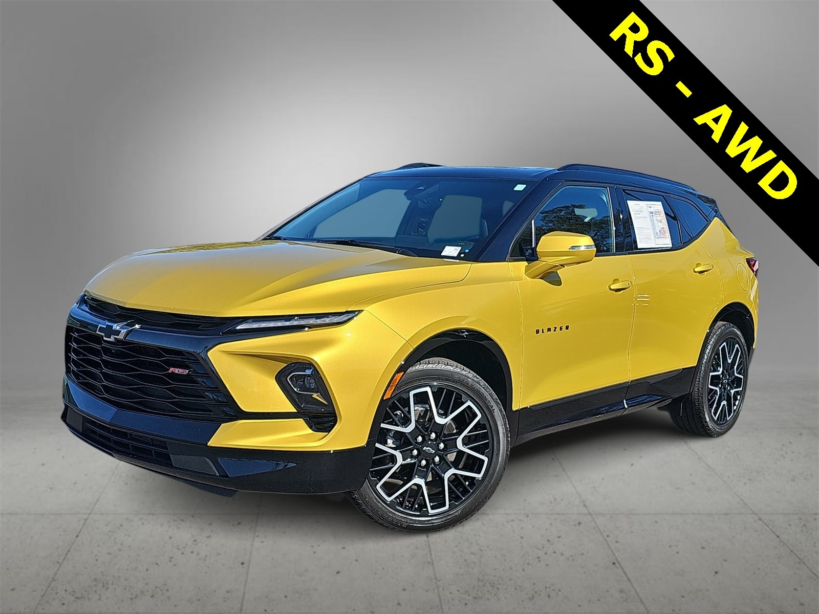 Thumbnail: 2023 Chevrolet Blazer - 1