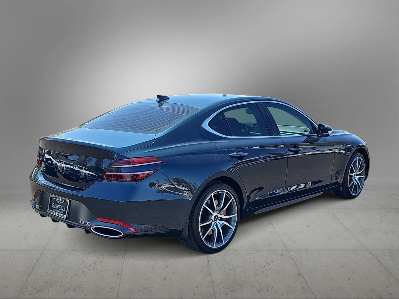 Thumbnail: 2025 Genesis G70 - 9