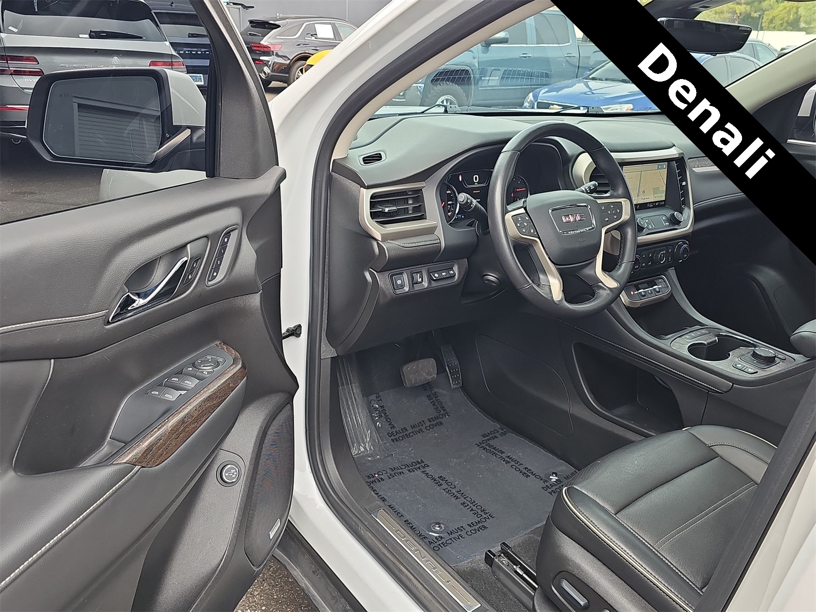 Thumbnail: 2022 GMC Acadia - 10