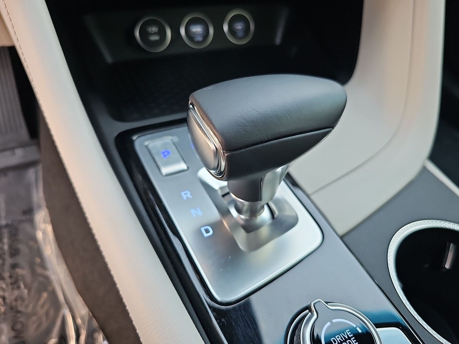 Thumbnail: 2025 Genesis G70 - 22