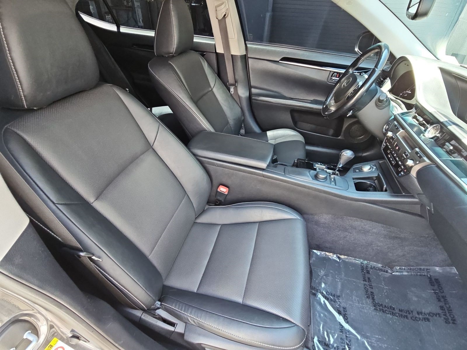 Thumbnail: 2015 Lexus ES - 19