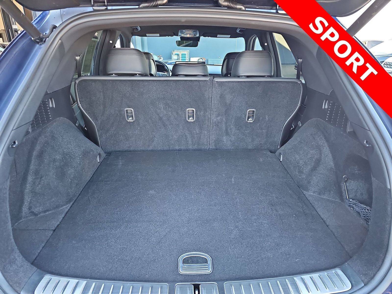 Thumbnail: 2025 Genesis GV70 - 23