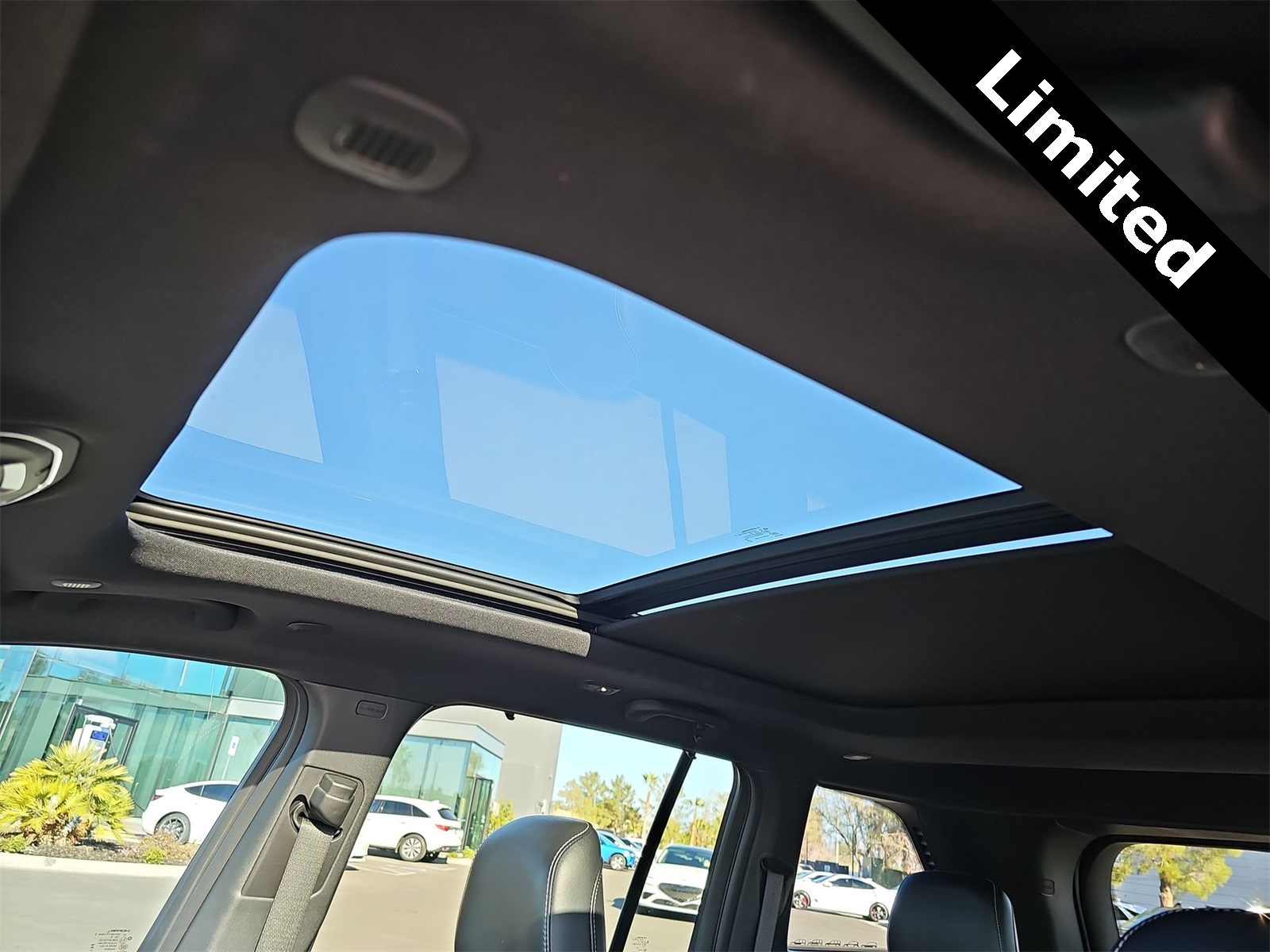 Thumbnail: 2025 Jeep Grand Cherokee - 29