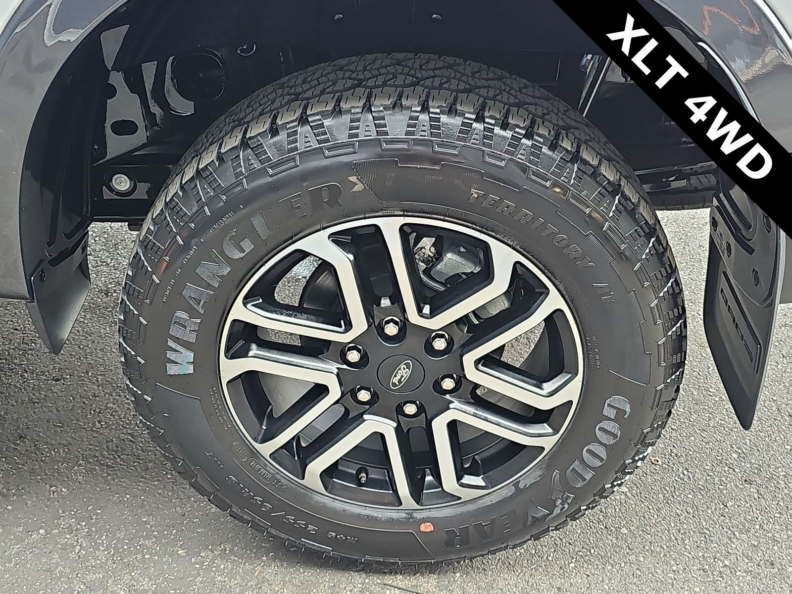 Thumbnail: 2024 Ford Ranger - 12