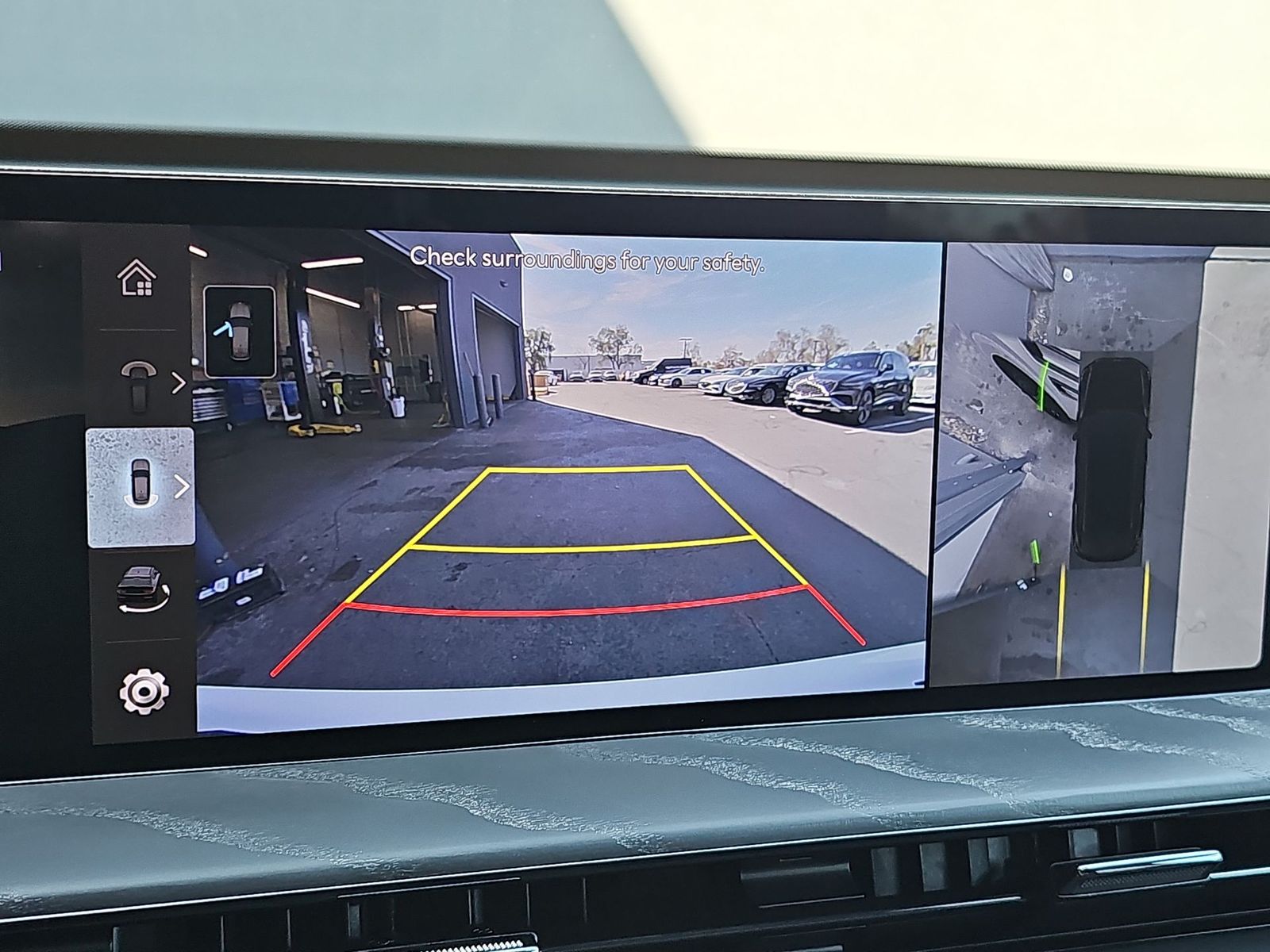 Thumbnail: 2026 Genesis GV80 - 26