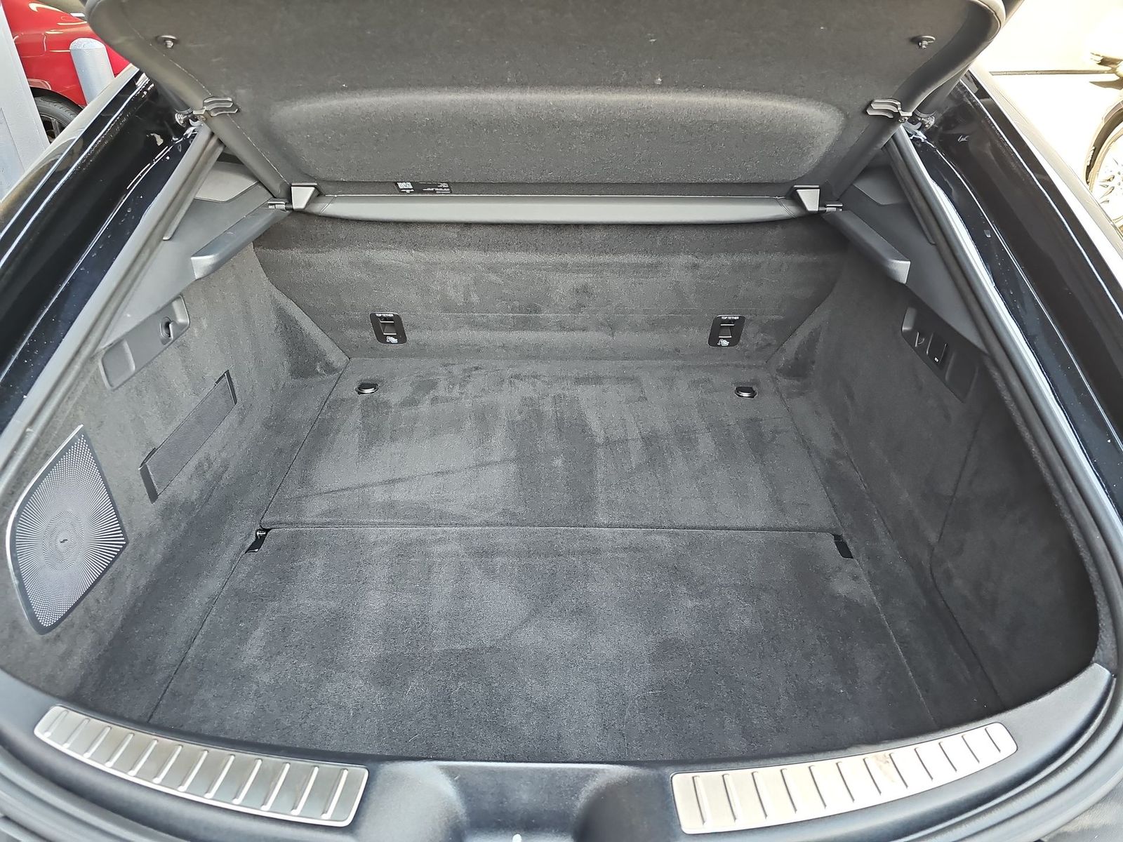 Thumbnail: 2023 Mercedes-Benz AMG GT - 23