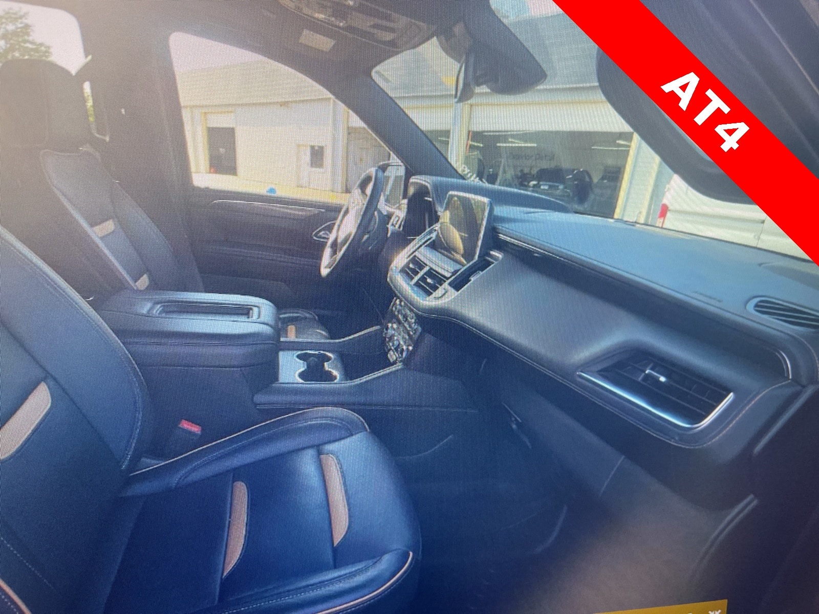 Thumbnail: 2024 GMC Yukon - 9