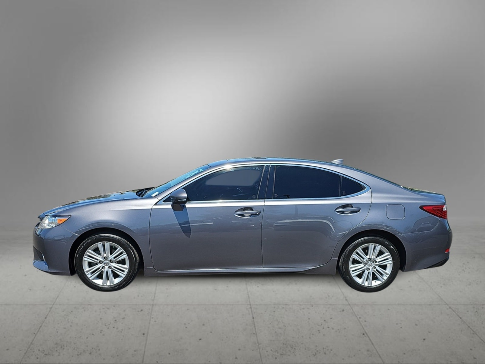 Thumbnail: 2015 Lexus ES - 6