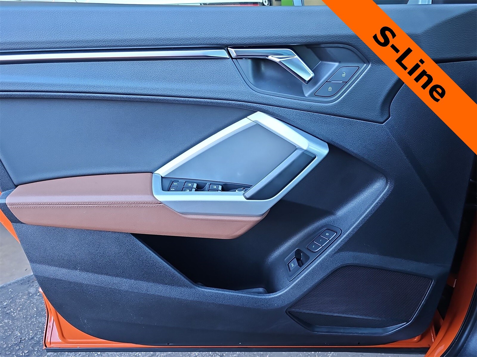 Thumbnail: 2022 Audi Q3 - 26