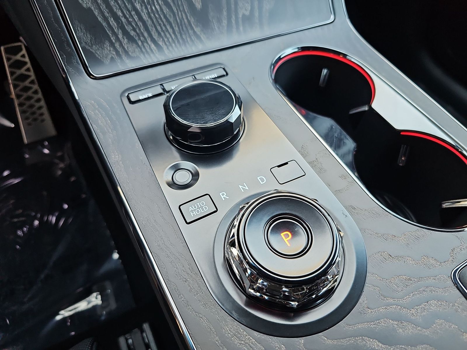 Thumbnail: 2026 Genesis GV80 - 21