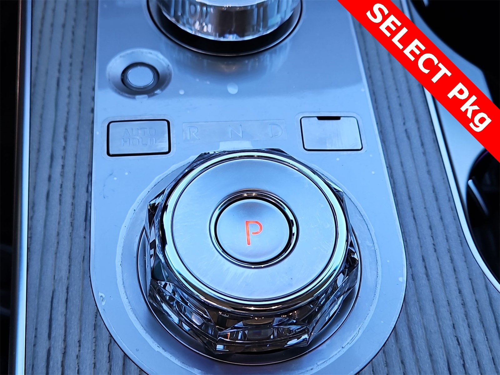 Thumbnail: 2025 Genesis GV80 - 21